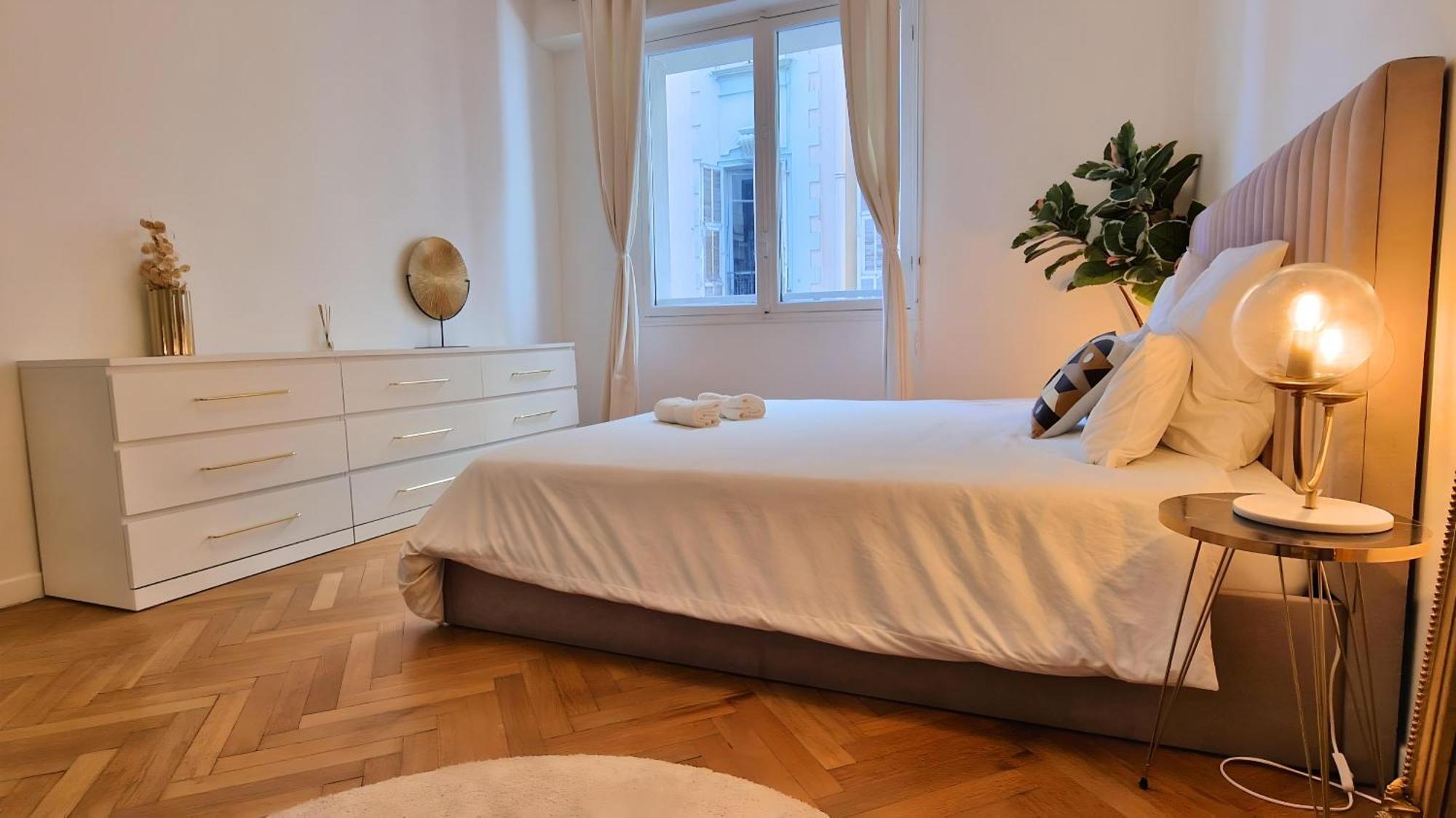 Jazzy Et Spacieux Appartement Prom Des Anglais Nisa Exterior foto