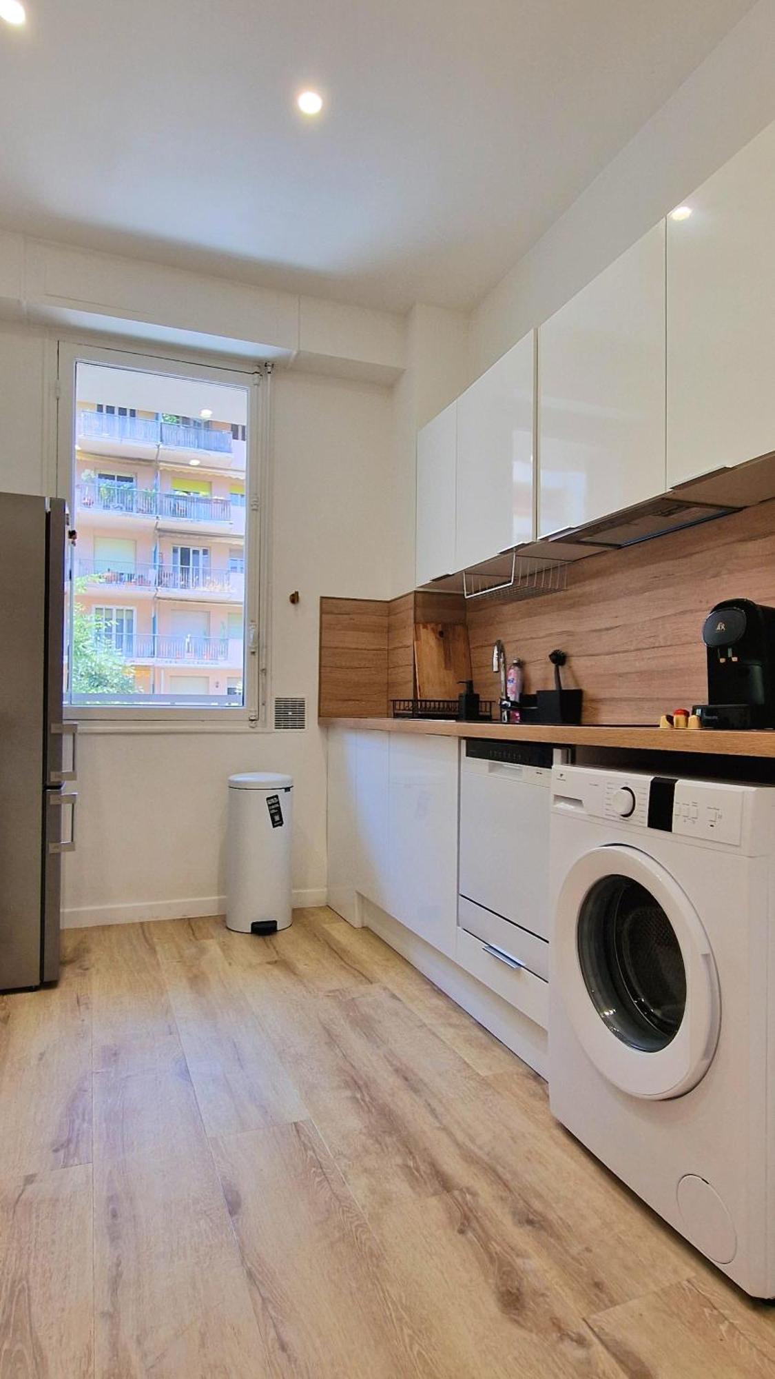 Jazzy Et Spacieux Appartement Prom Des Anglais Nisa Exterior foto